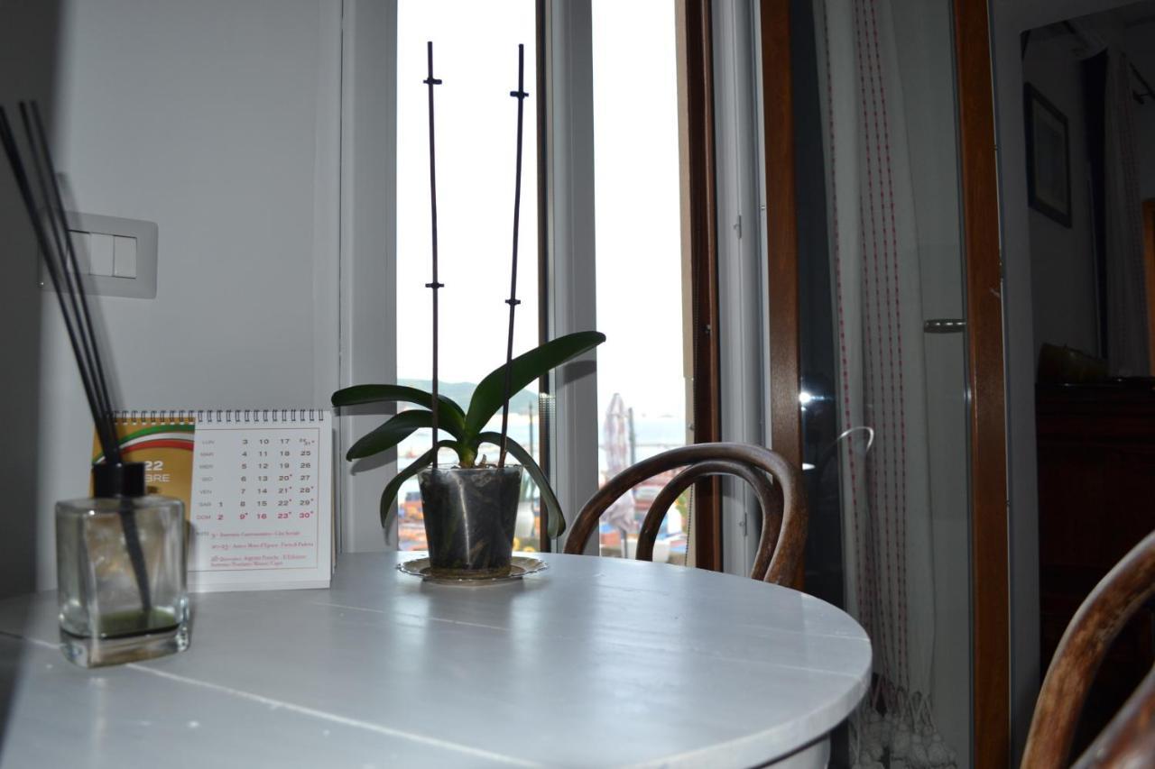 B&B Charming House Salernes Extérieur photo
