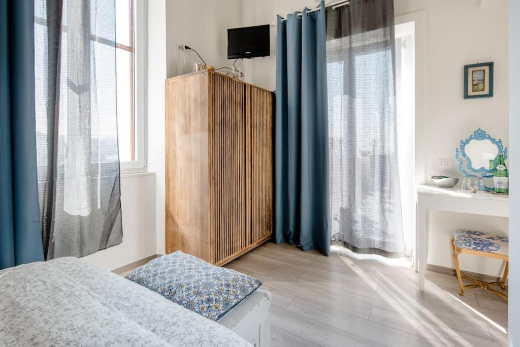 B&B Charming House Salernes Extérieur photo